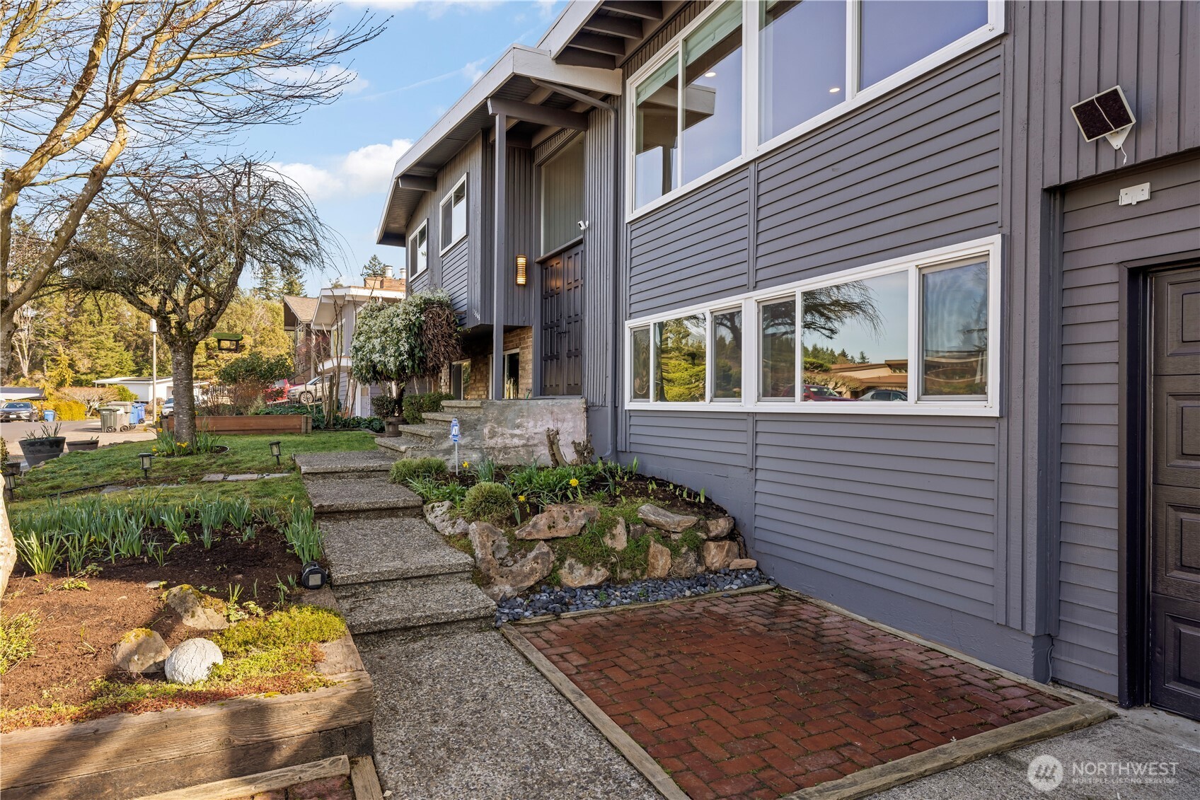 13666 18th Avenue SW