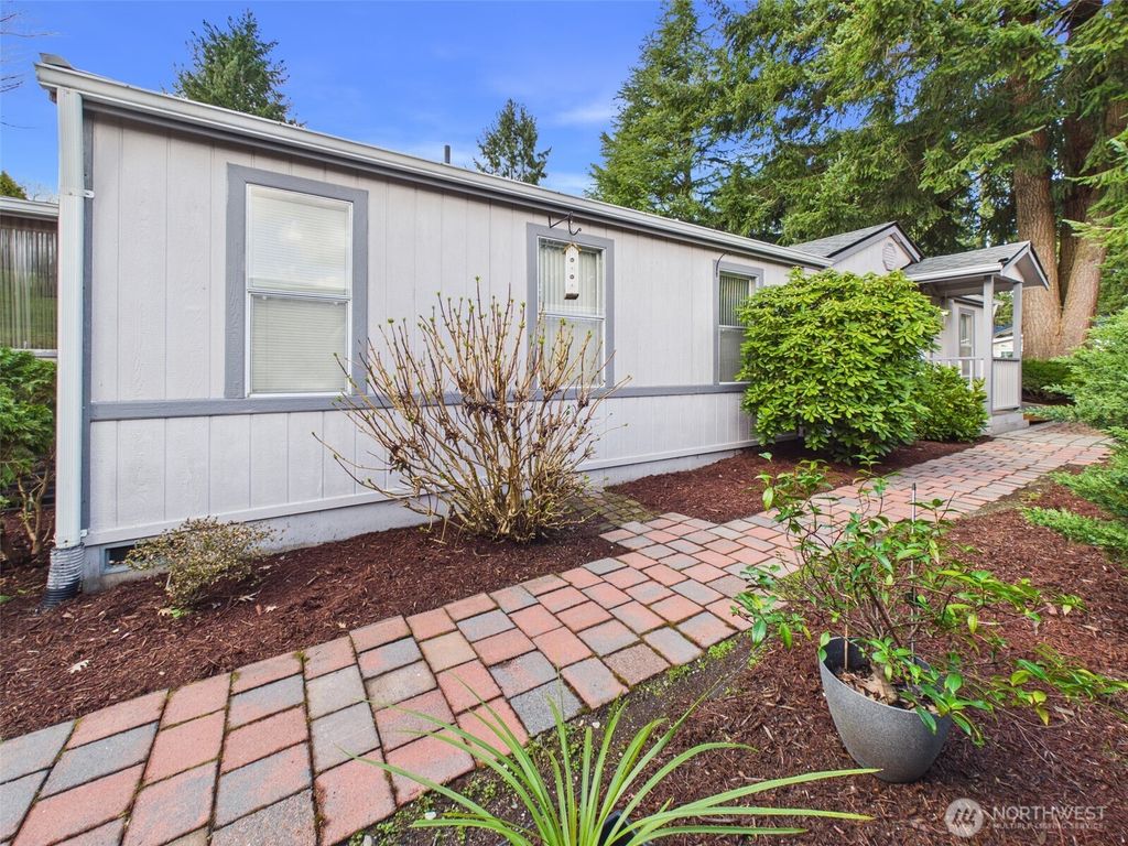 Photo of 5250 College Street SE #12, Lacey, WA 98503 (MLS # 2494837)