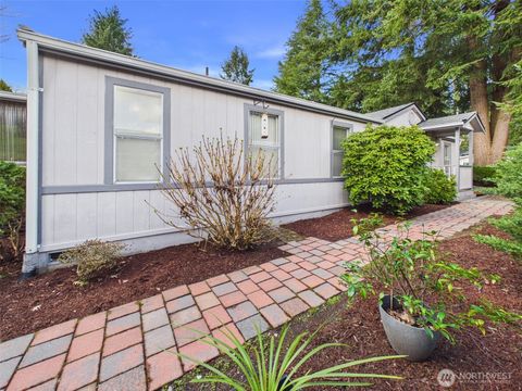 Photo of 5250 College Street SE #12, Lacey, WA 98503 (MLS # 2494837)