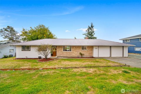 Photo of 1329 Swantown Road, Oak Harbor, WA 98277 (MLS # 2445874)