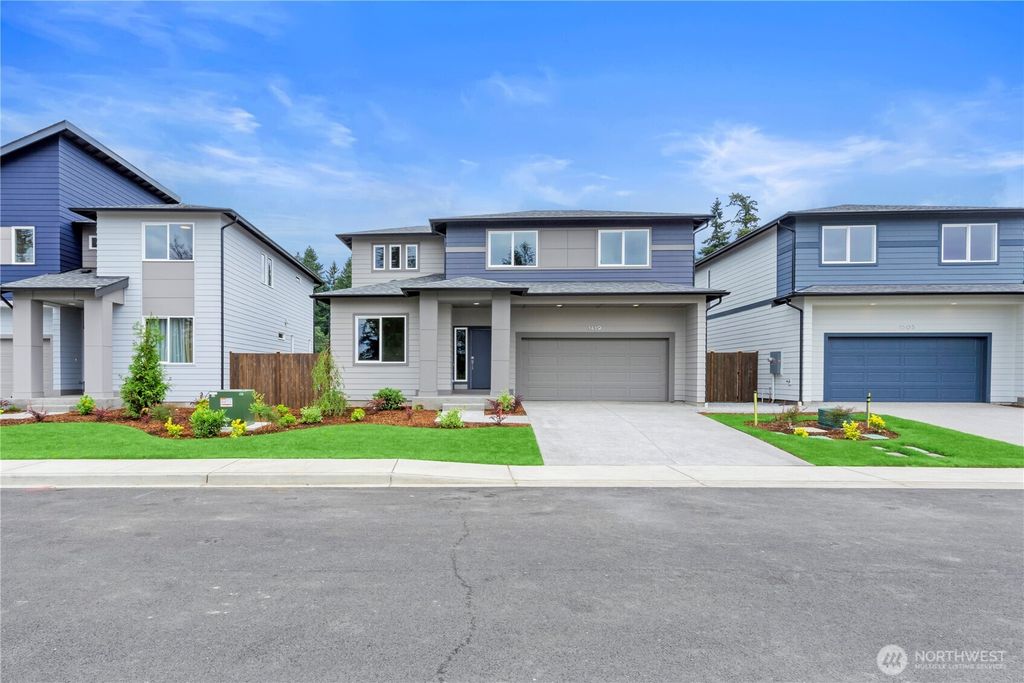 Photo of 13871 16th Avenue E #90, Tacoma, WA 98445 (MLS # 2488879)