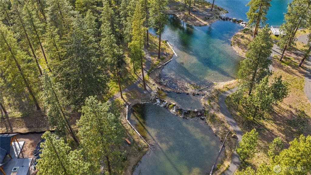 Photo of 106 Wanawish Loop, Cle Elum, WA 98922 (MLS # 2546962)