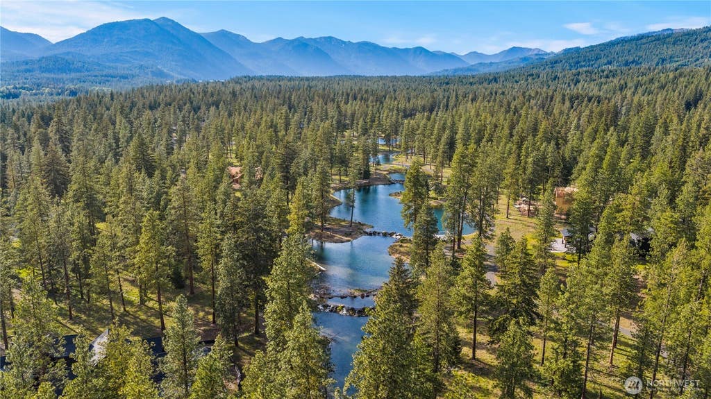 Photo of 106 Wanawish Loop, Cle Elum, WA 98922 (MLS # 2546962)