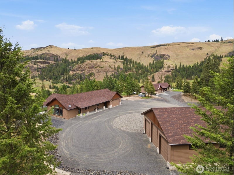 34951 Sharptail Lane