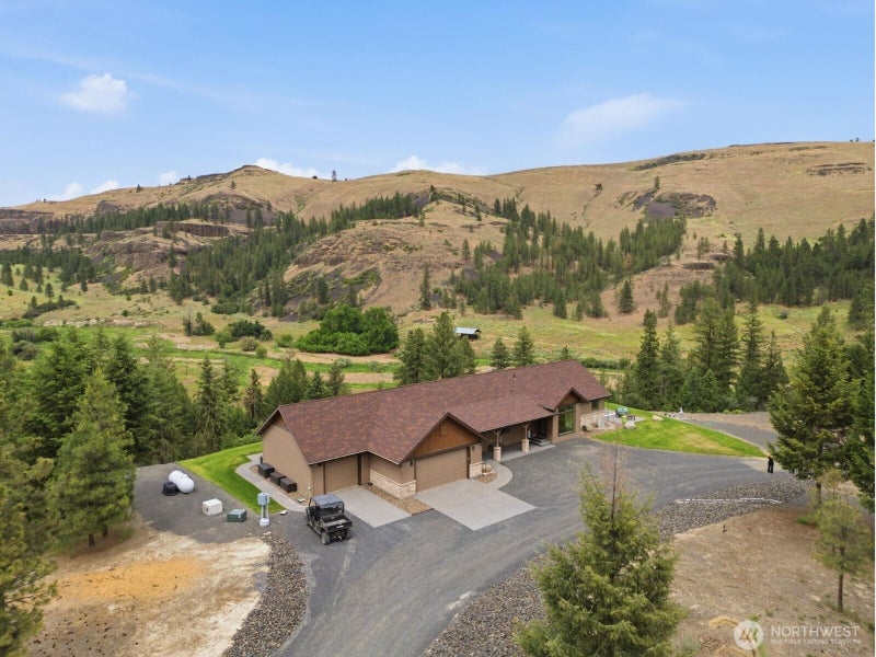 34951 Sharptail Lane