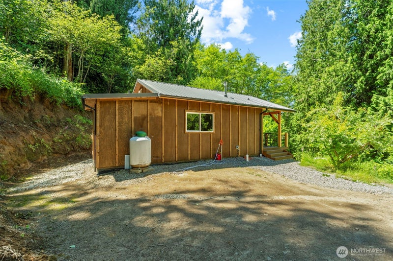 19005 NE Buncombe Hollow Road