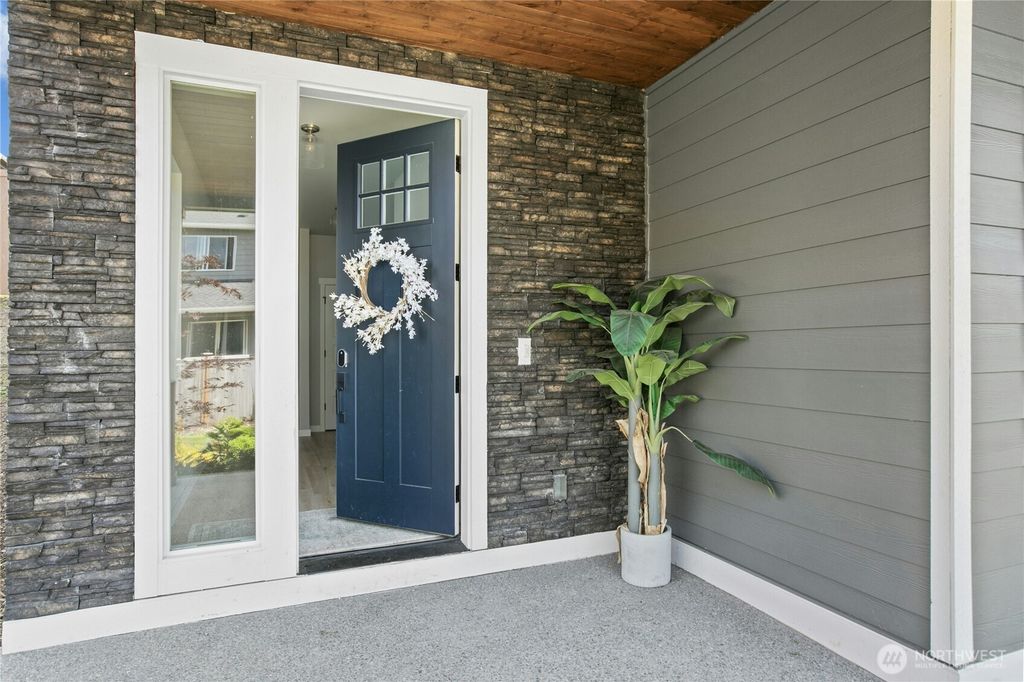 Photo of 6725 43rd Street NE, Marysville, WA 98270 (MLS # 2387080)