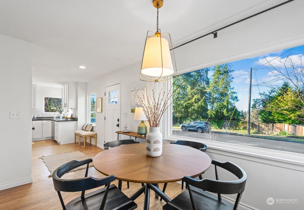 listing image 9363430888634470018