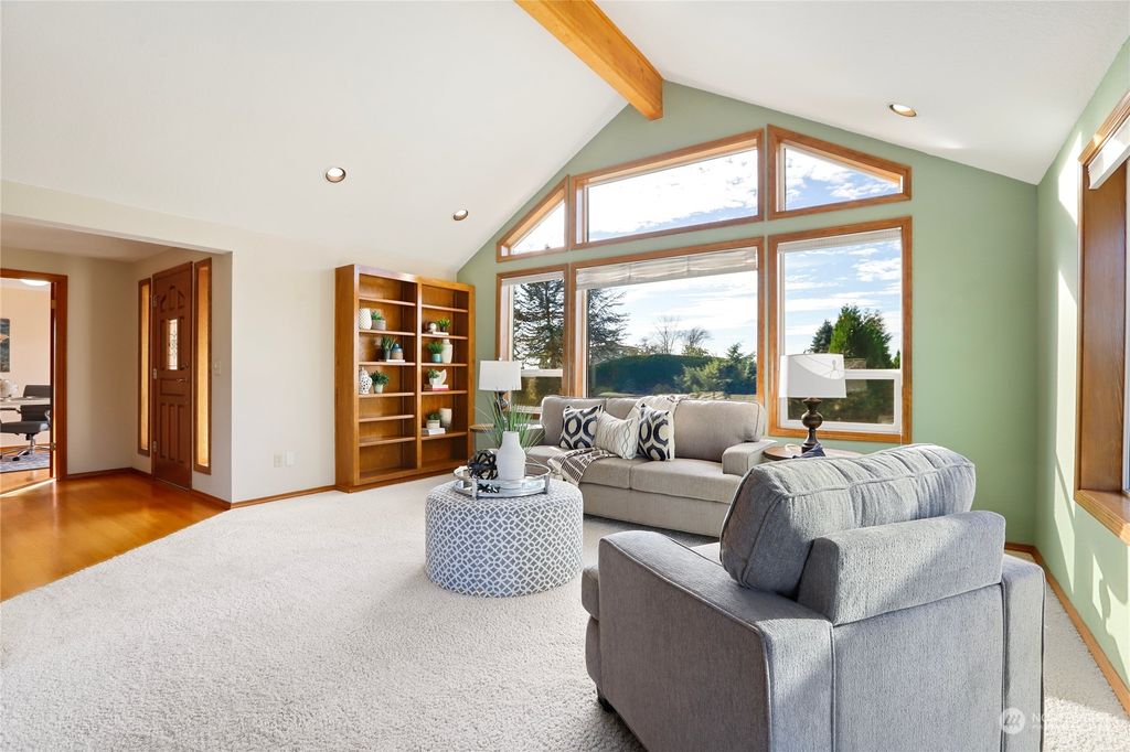 Photo of 2301 159th Avenue SE, Snohomish, WA 98290 (MLS # 2321334)