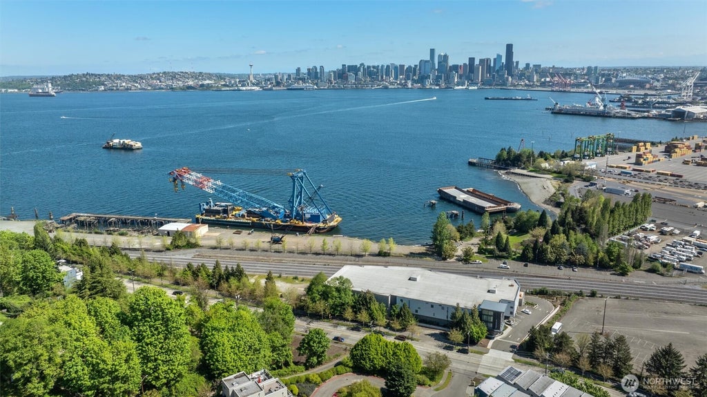 Photo of 23 XX Harbor Avenue SW, Seattle, WA 98126 (MLS # 2568060)
