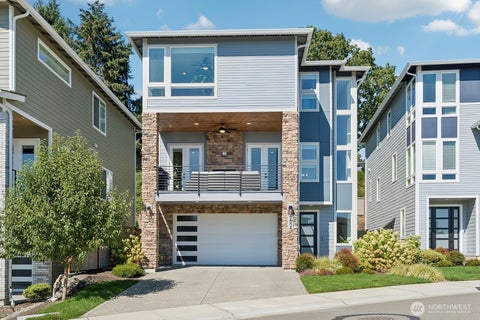 Photo of 7504 S 129th Place, Seattle, WA 98178 (MLS # 2579921)
