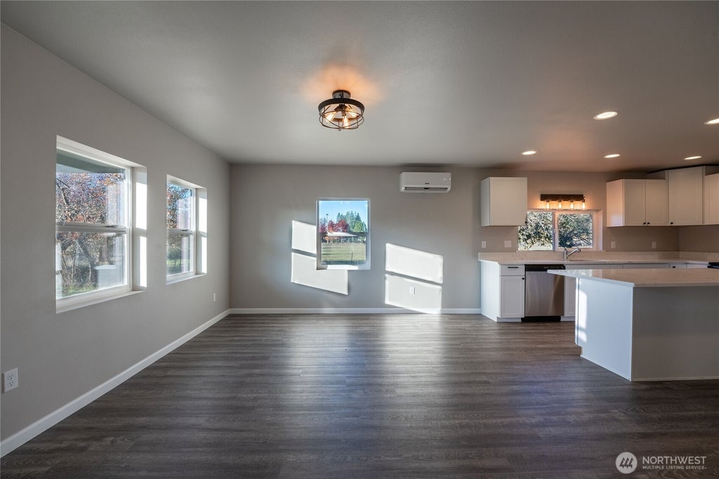 Photo of 229 Keasling Road, Chehalis, WA 98532 (MLS # 2582833)