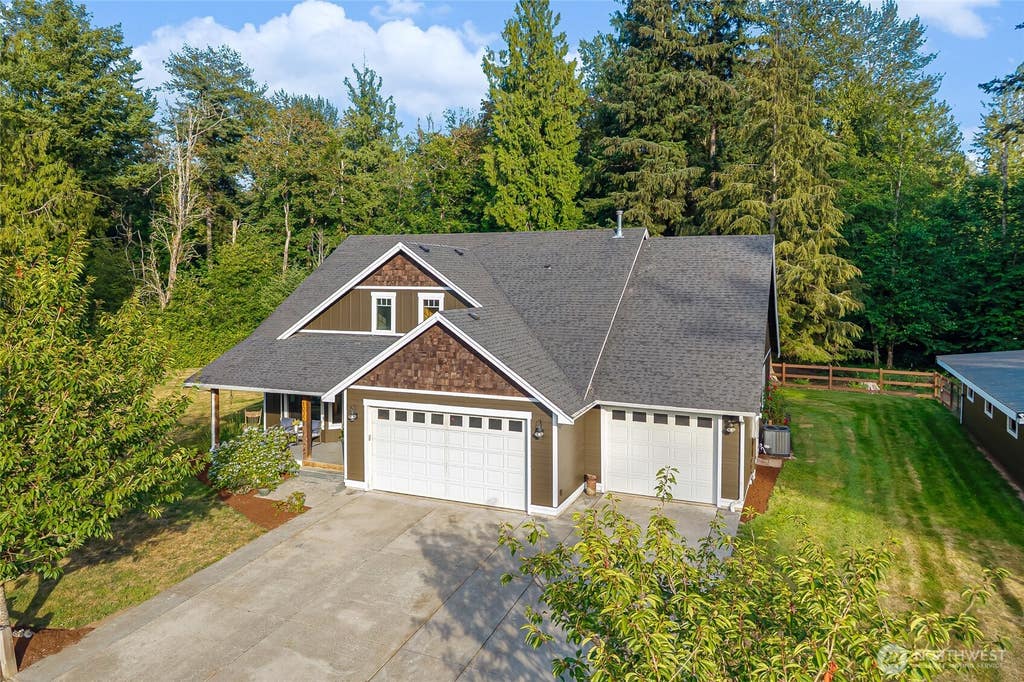 Photo of 1035 Red Tail Lane, Bellingham, WA 98226 (MLS # 2556551)