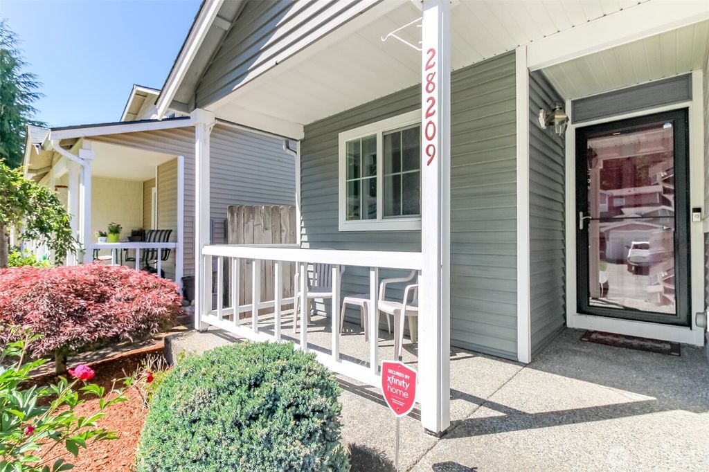Photo of 28209 241st Avenue SE, Maple Valley, WA 98038 (MLS # 2387297)