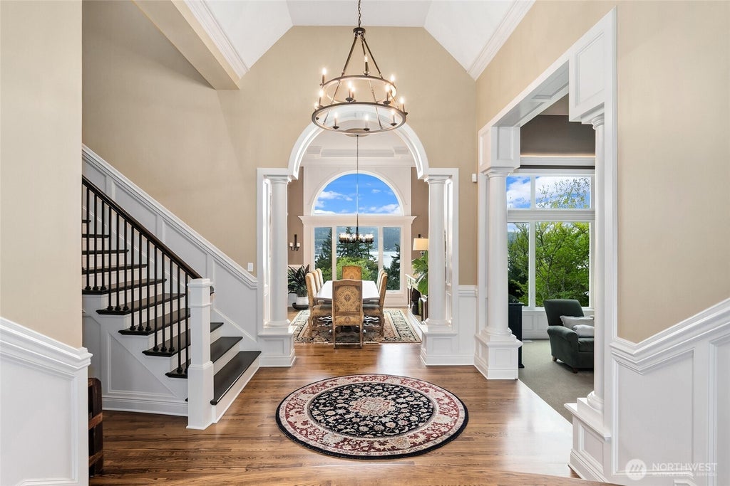 Photo of 2409 196th Avenue SE, Sammamish, WA 98075 (MLS # 2581648)