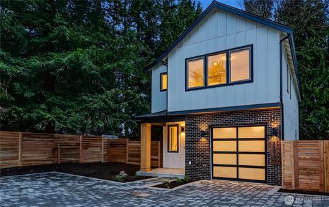 Photo of 11251 108th Avenue NE, Kirkland, WA 98033 (MLS # 2488007)