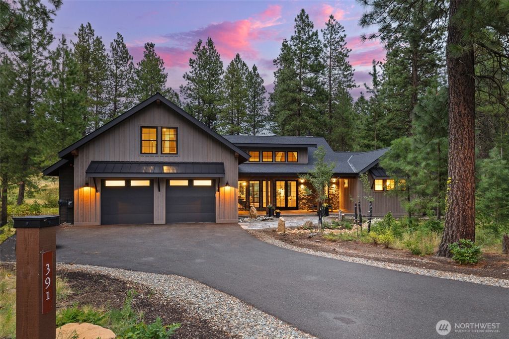 Photo of 391 Rocking Chair Road, Cle Elum, WA 98922 (MLS # 2490343)