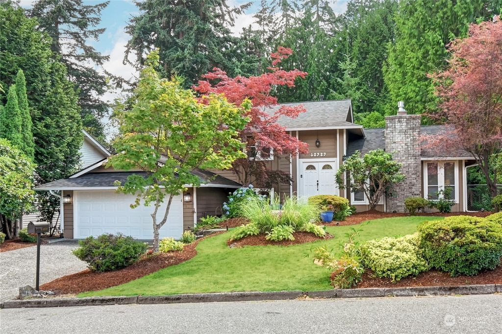 Photo of 12727 SE 68th Place, Bellevue, WA 98006 (MLS # 2277660)