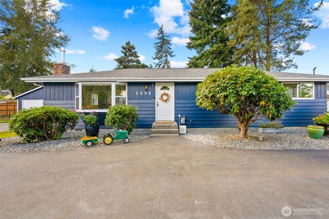 Photo of 2530 57th Avenue NE, Tacoma, WA 98422 (MLS # 2586469)
