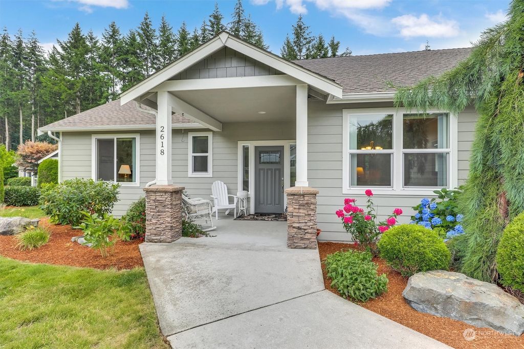 Photo of 2618 138th Street NW, Marysville, WA 98271 (MLS # 2275051)