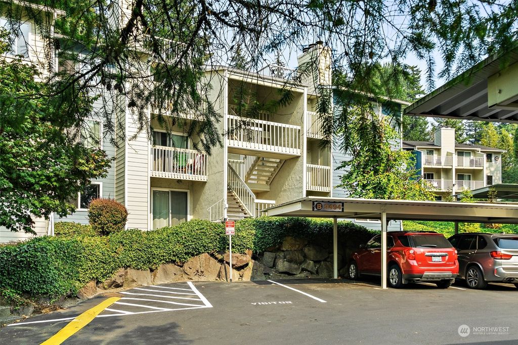 Photo of 9494 Redmond-Woodinville Road Rd NE #B105, Redmond, WA 98052 (MLS # 2185056)