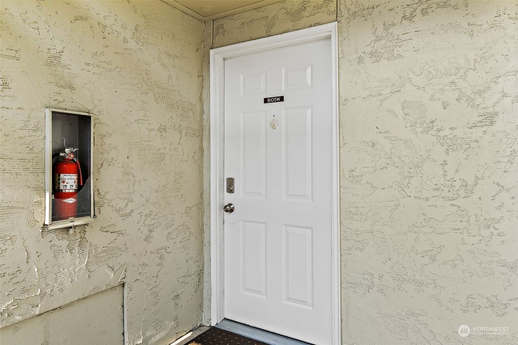 Photo of 9494 Redmond-Woodinville Road Rd NE #B105, Redmond, WA 98052 (MLS # 2185056)