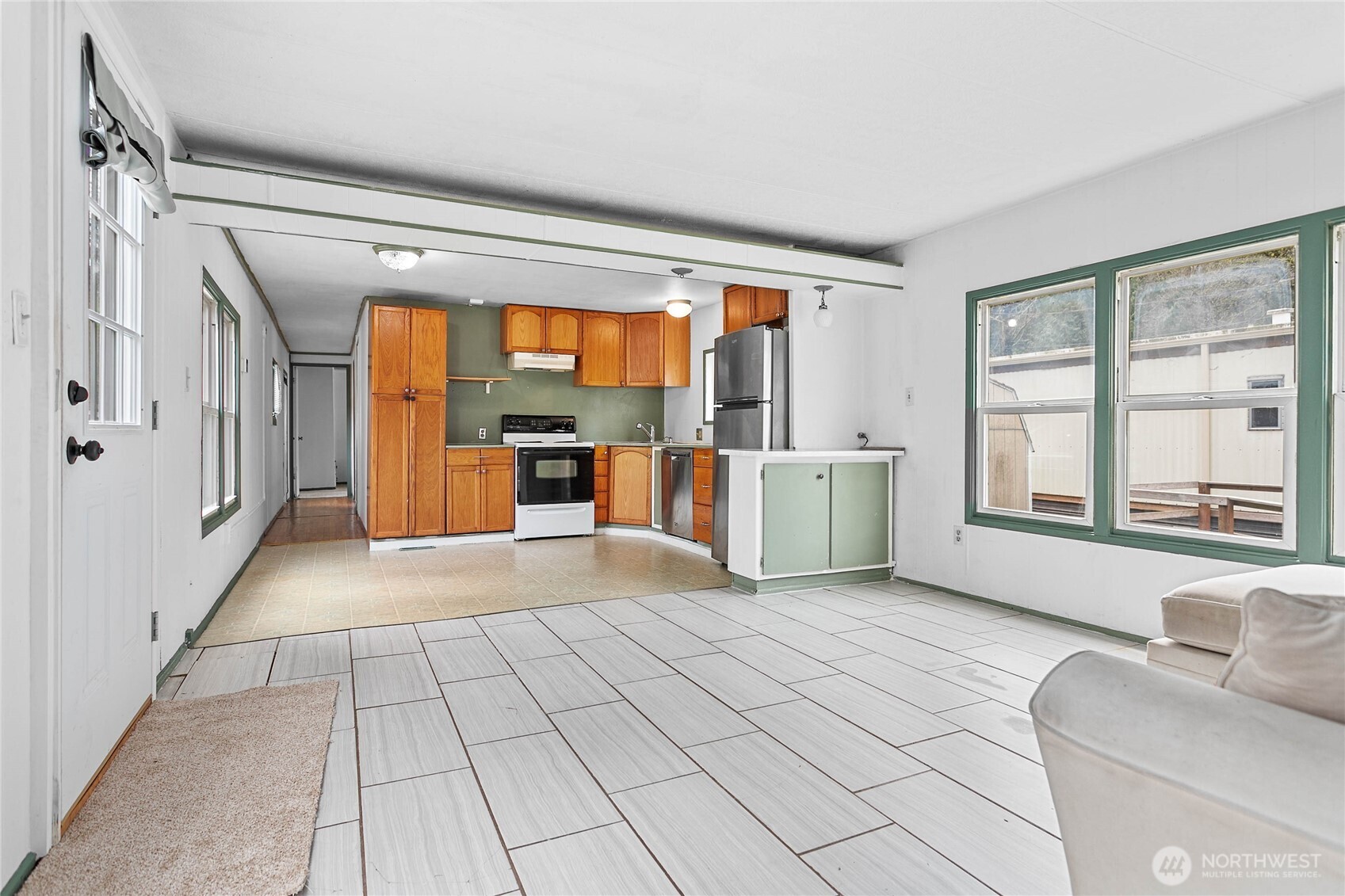 316 W Lake Samish Drive 16