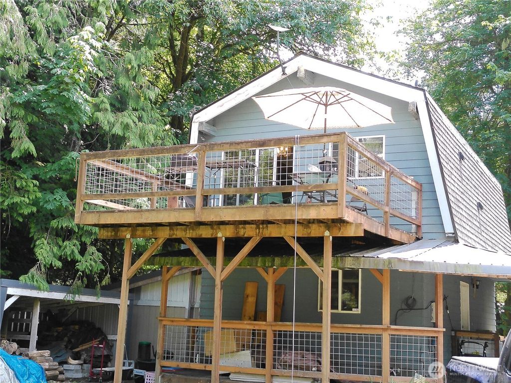 Photo of 11108 Mt View Drive, Granite Falls, WA 98252 (MLS # 2379301)