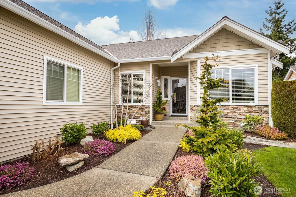 Photo of 1301 67th Street SE #15C, Auburn, WA 98092 (MLS # 2499780)