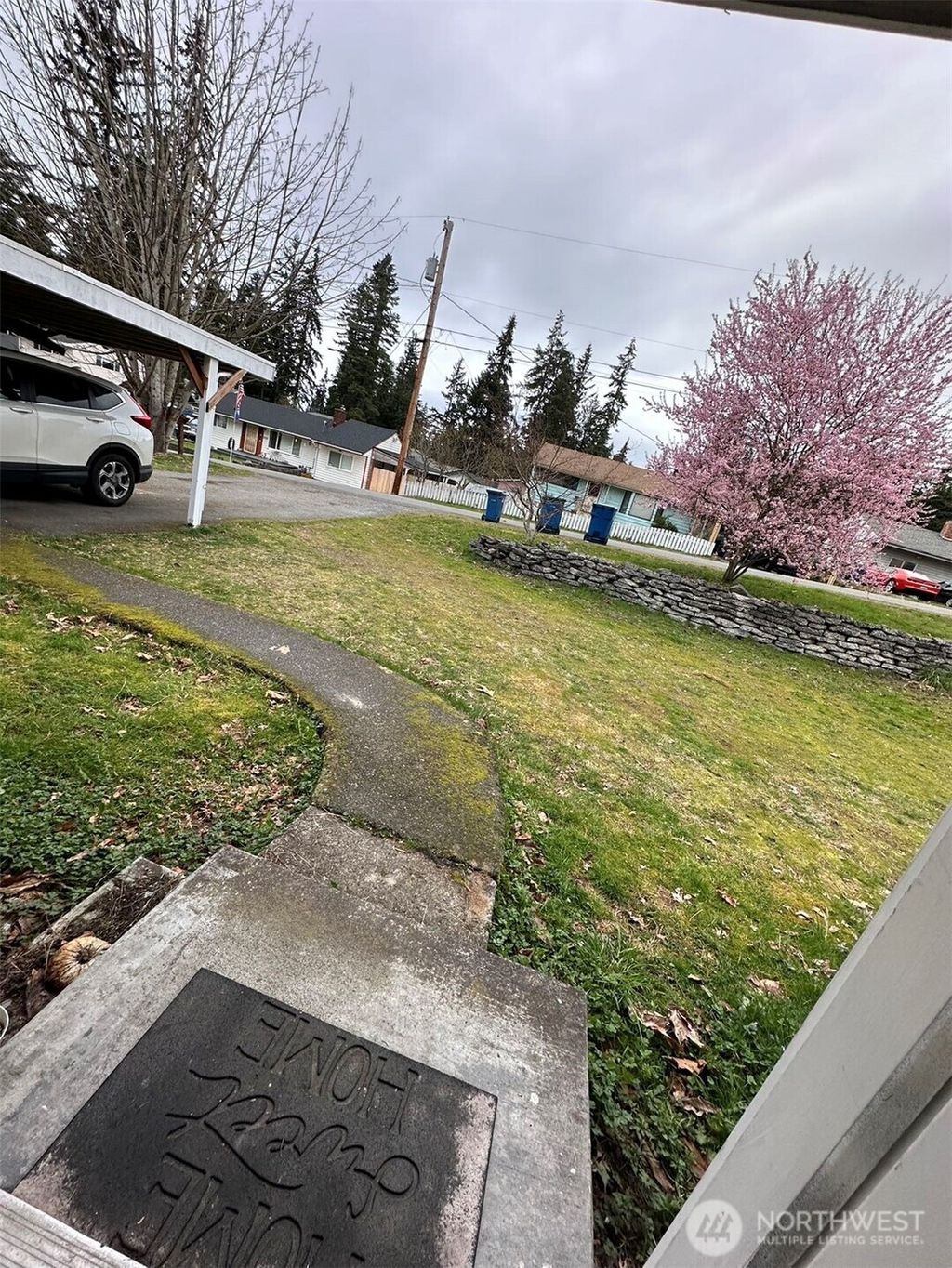 Photo of 7702 202nd Pl SW Pl, Edmonds, WA 98026 (MLS # 2397096)