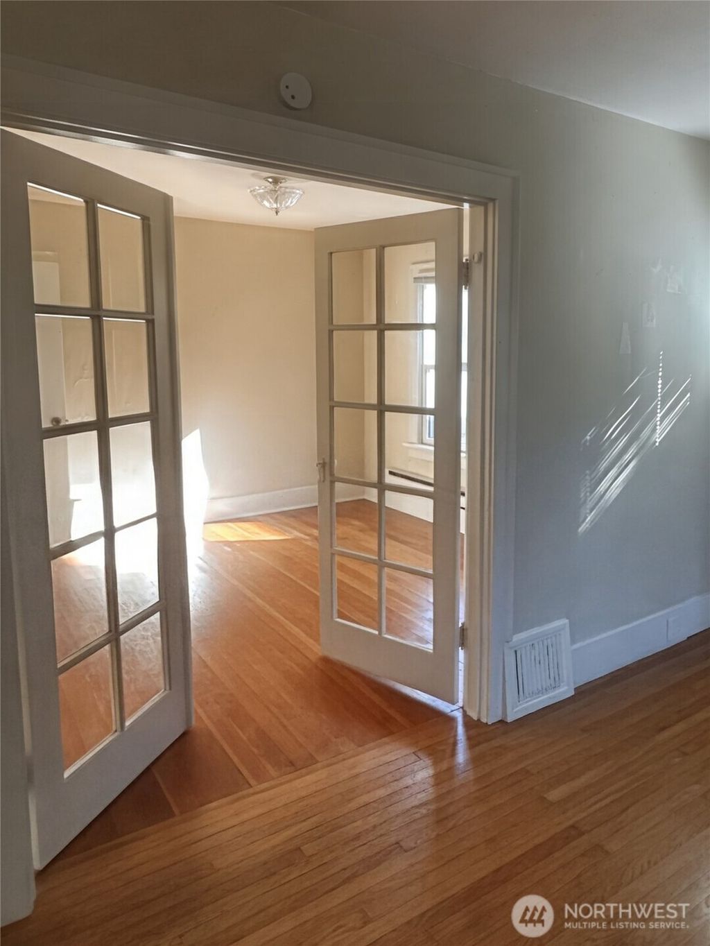 Photo of 7822 NE Lake City Way Way NE, Seattle, WA 98115 (MLS # 2508699)