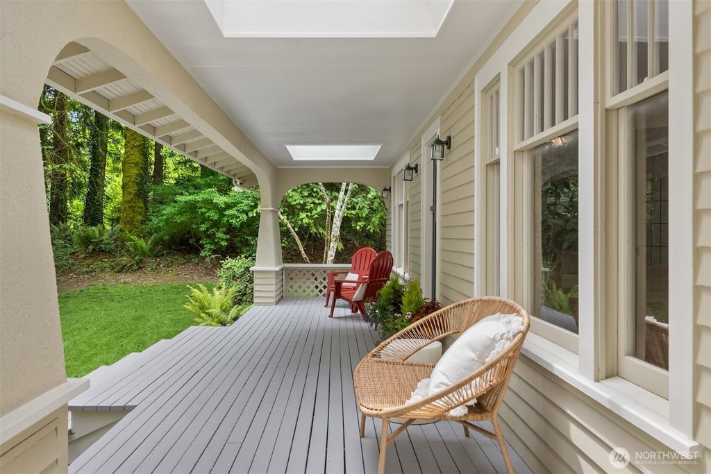 Photo of 14864 Sivertson Road NE, Bainbridge Island, WA 98110 (MLS # 2522019)