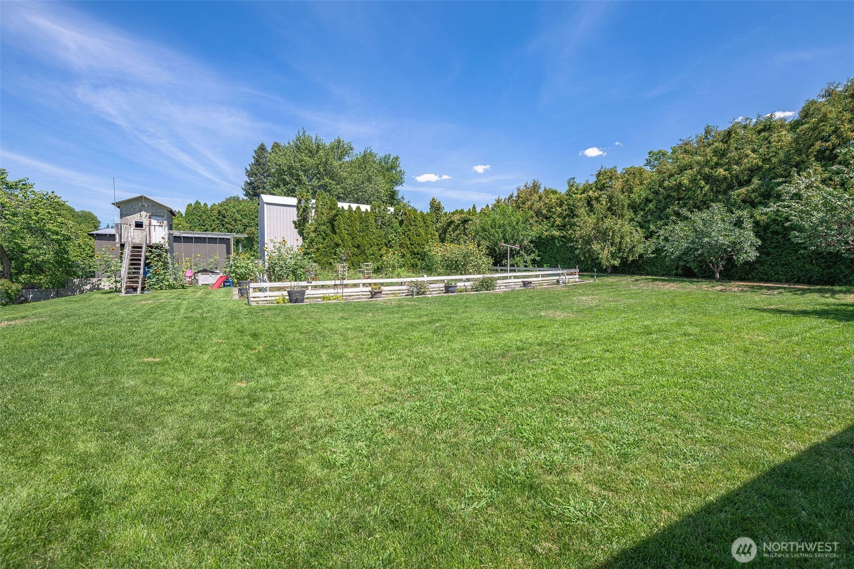 East Wenatchee, Washington 98802, United States, 4 Bedrooms Bedrooms, ,2 BathroomsBathrooms,Residential,Active,183349