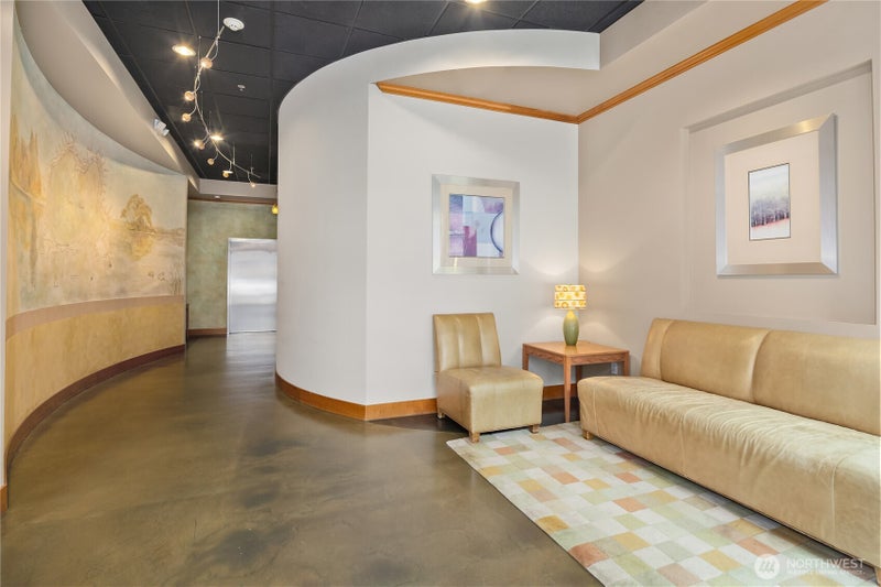 410 NE 70th Street 204