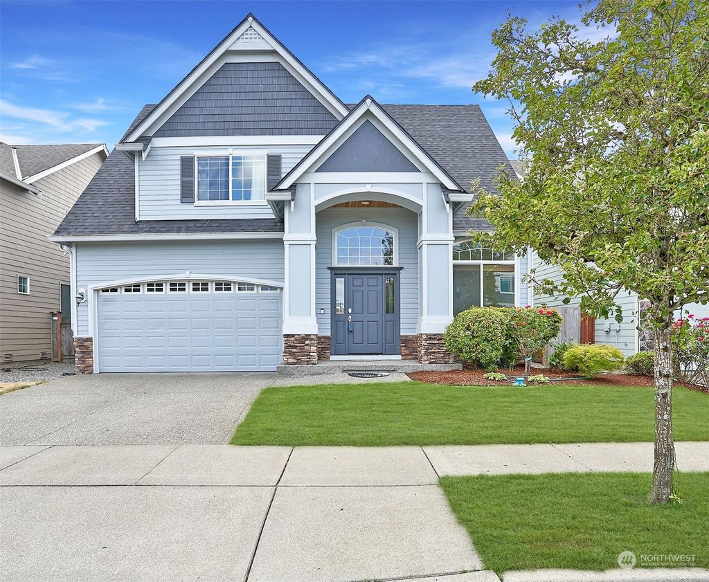 Photo of 22633 SE 270th Pl Pl, Maple Valley, WA 98038 (MLS # 2277241)