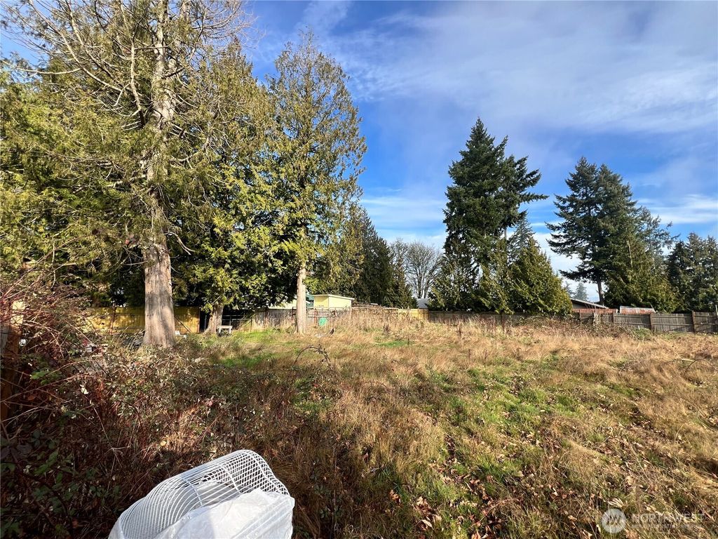 Photo of 34660 Military Road S, Auburn, WA 98001 (MLS # 2471310)