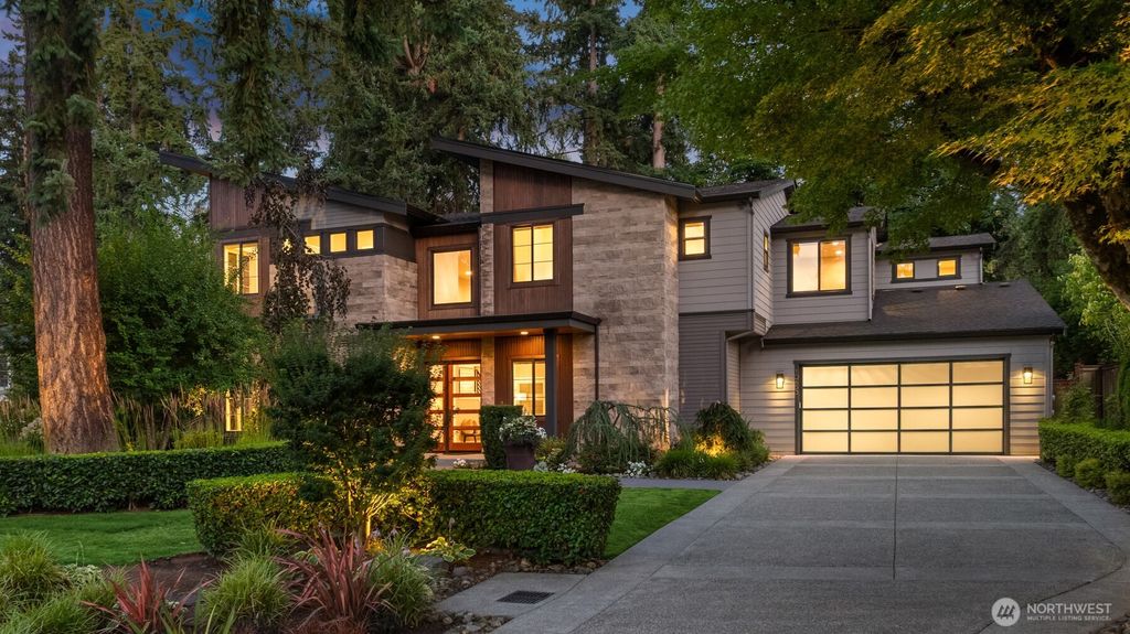 Photo of 10453 SE 19th Street, Bellevue, WA 98004 (MLS # 2411397)