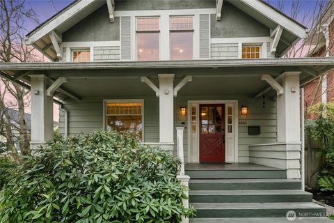 2636 Mayfair Ave N Seattle WA 98109