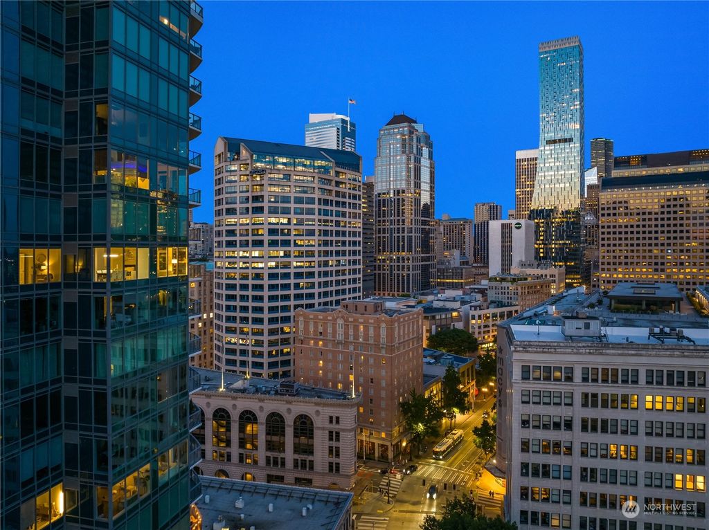 Photo of 1920 4th Avenue #1805, Seattle, WA 98101 (MLS # 2143752)