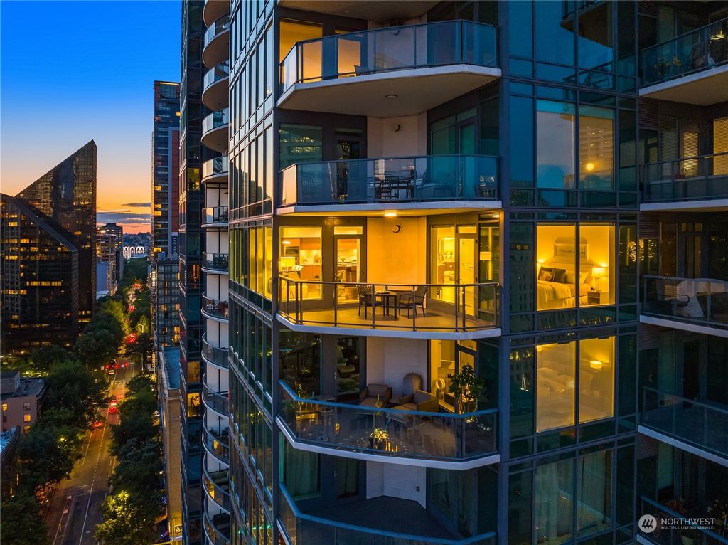 Photo of 1920 4th Avenue #1805, Seattle, WA 98101 (MLS # 2143752)