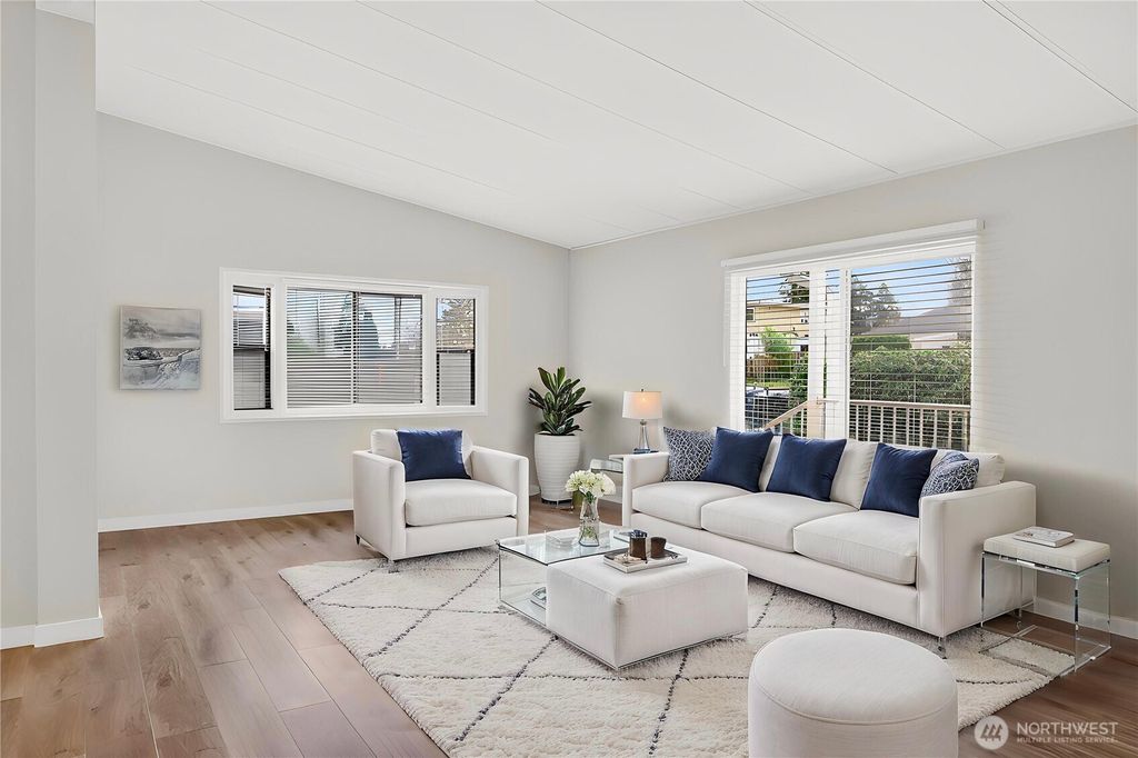 Photo of 2424 S 130th Place, SeaTac, WA 98168 (MLS # 2490855)