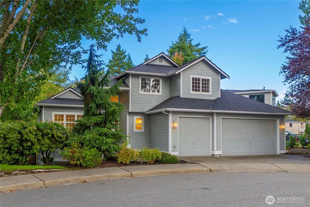 Photo of 12148 NE 170th Place, Bothell, WA 98011 (MLS # 2439557)