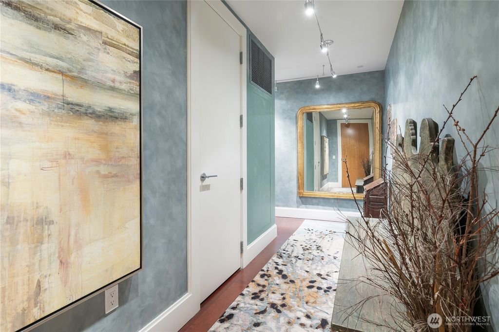 Photo of 1521 2nd Avenue #1602, Seattle, WA 98101 (MLS # 2498633)