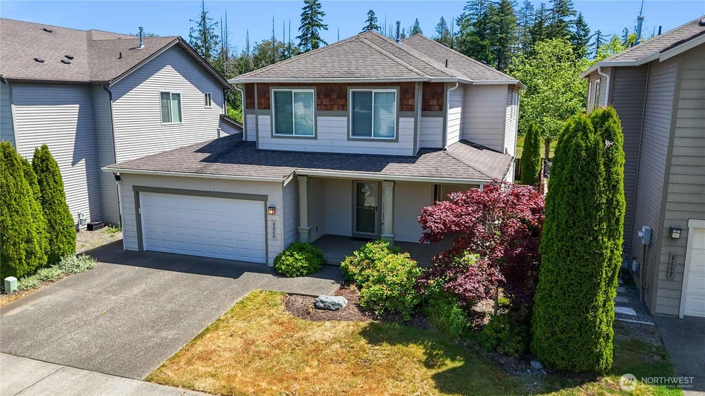 Photo of 6338 Victoria Avenue SE, Auburn, WA 98092 (MLS # 2541905)