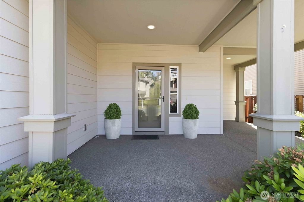 Photo of 6338 Victoria Avenue SE, Auburn, WA 98092 (MLS # 2541905)
