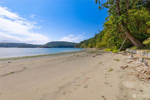 A home in Anacortes