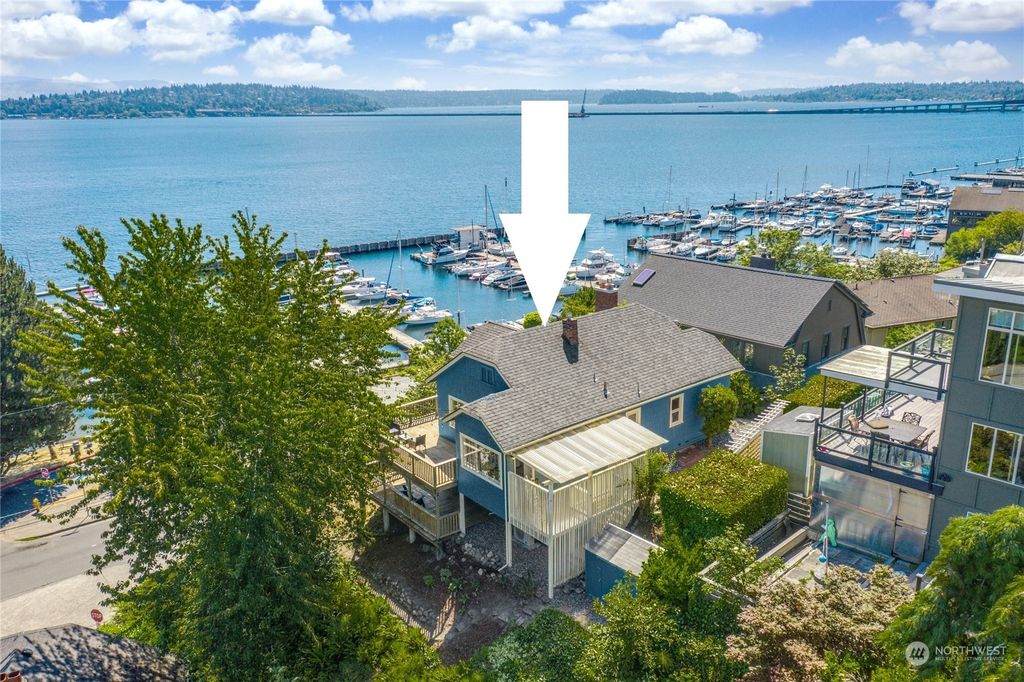 Photo of 335 Lake Washington Boulevard, Seattle, WA 98122 (MLS # 2132323)