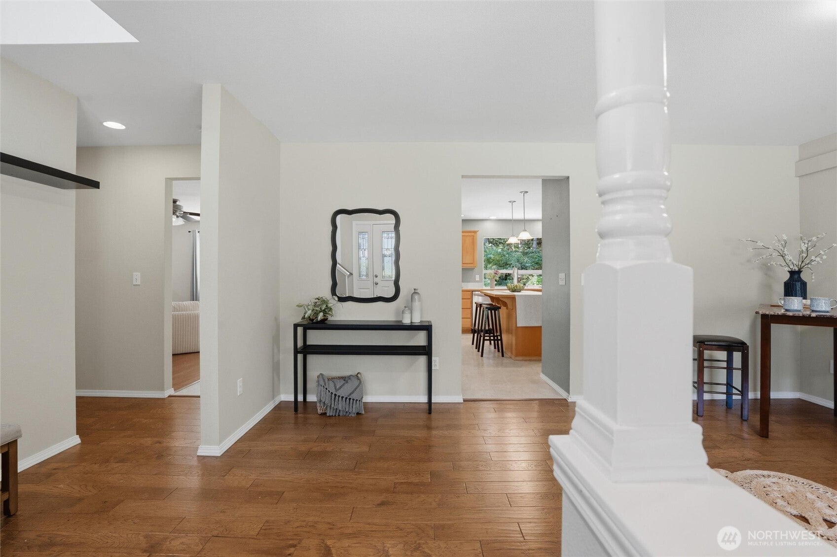 895 NW Pioneer Hill Road