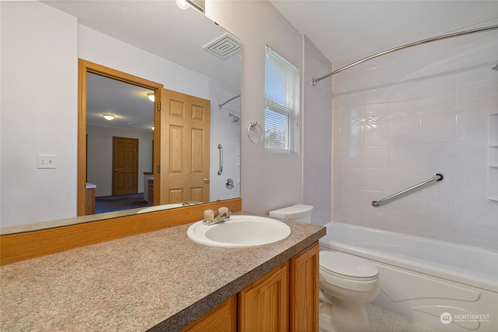 listing image 9366966382917174799