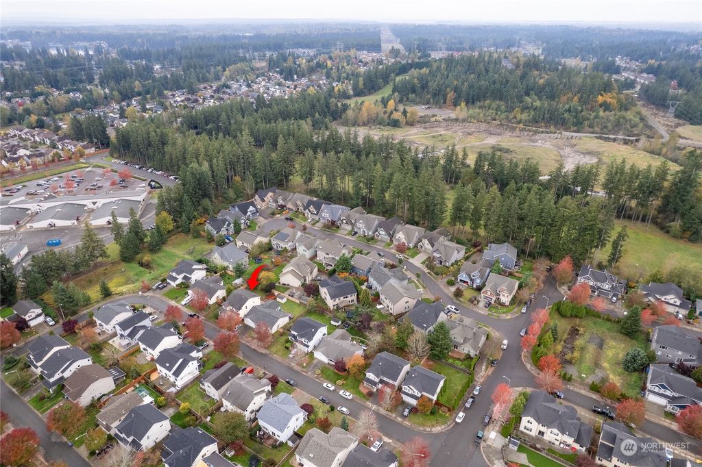 listing image 9362035265756194617